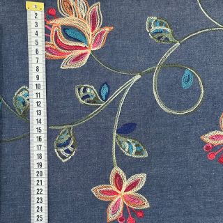 Țesătură din bumbac JEANS EMBROIDERY Meadow border indigo