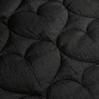 Material textil matlasat STEPPED Big hearts black